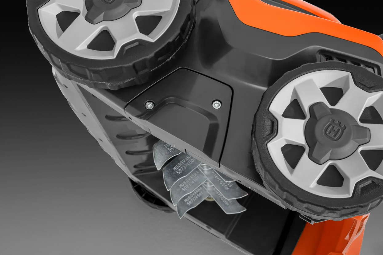 HusqvarnaS 138i fără baterie și încărcător