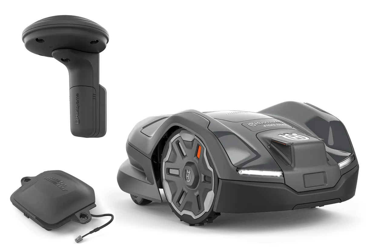 PACHET: Husqvarna Automower® 410XE NERA (include stație de referință și modul EPOS)
