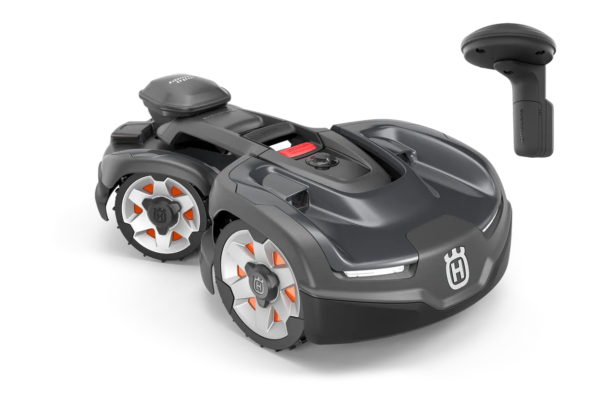 PACHET: Husqvarna Automower® 435X AWD NERA (include stație de referință și modul EPOS)