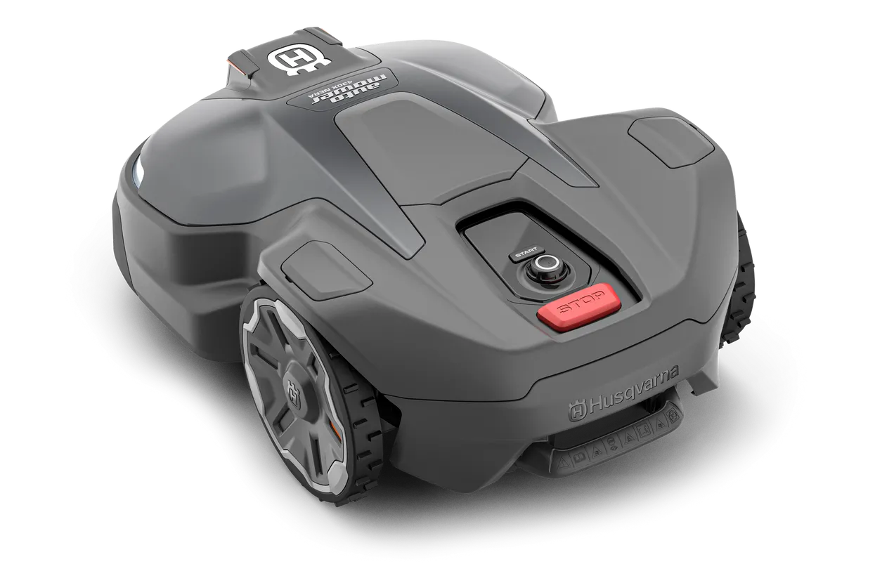 PACHET: Husqvarna Automower® 430X NERA (include stație de referință și modul EPOS)