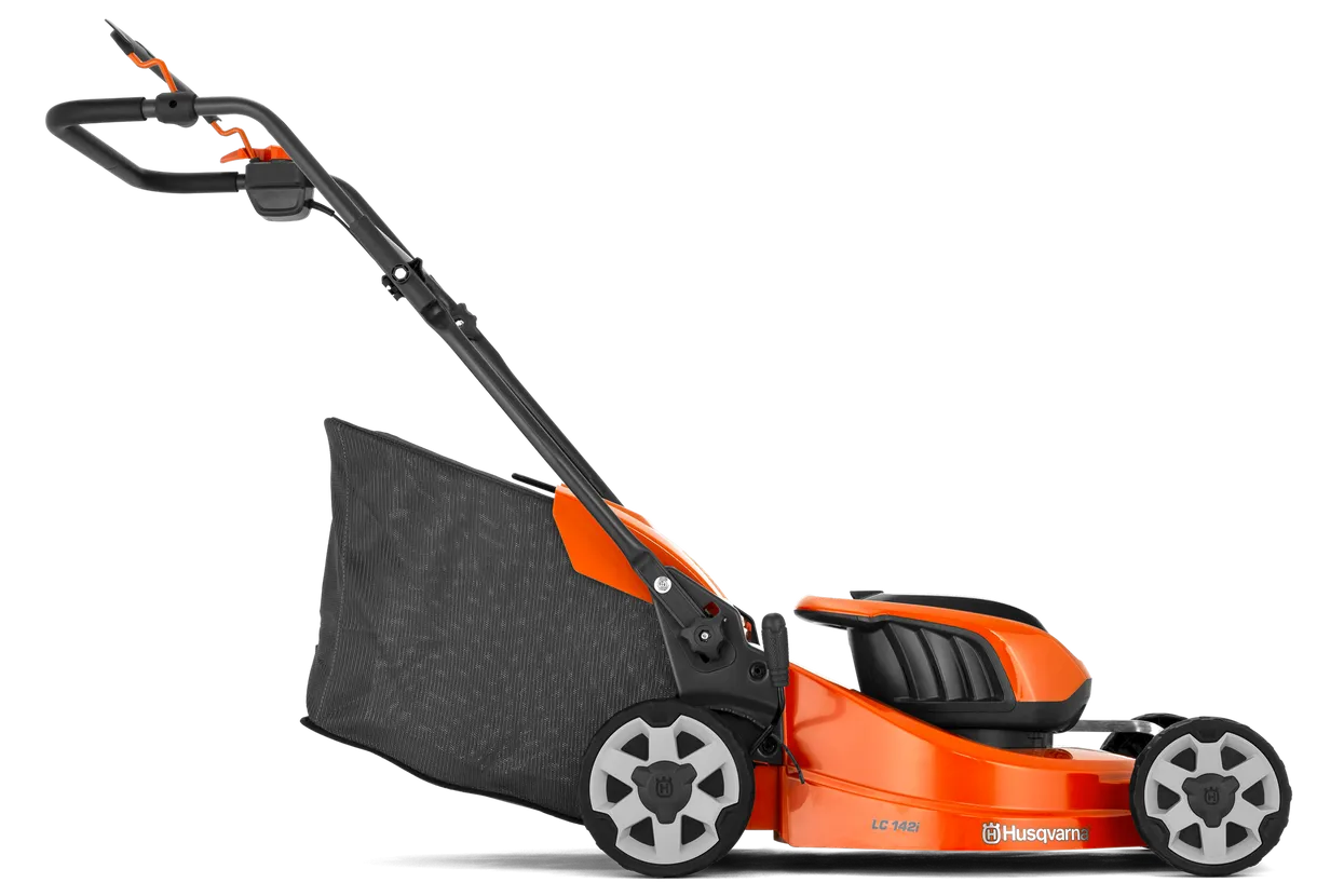 Husqvarna LC 142i (nu include acumulator și încărcător)